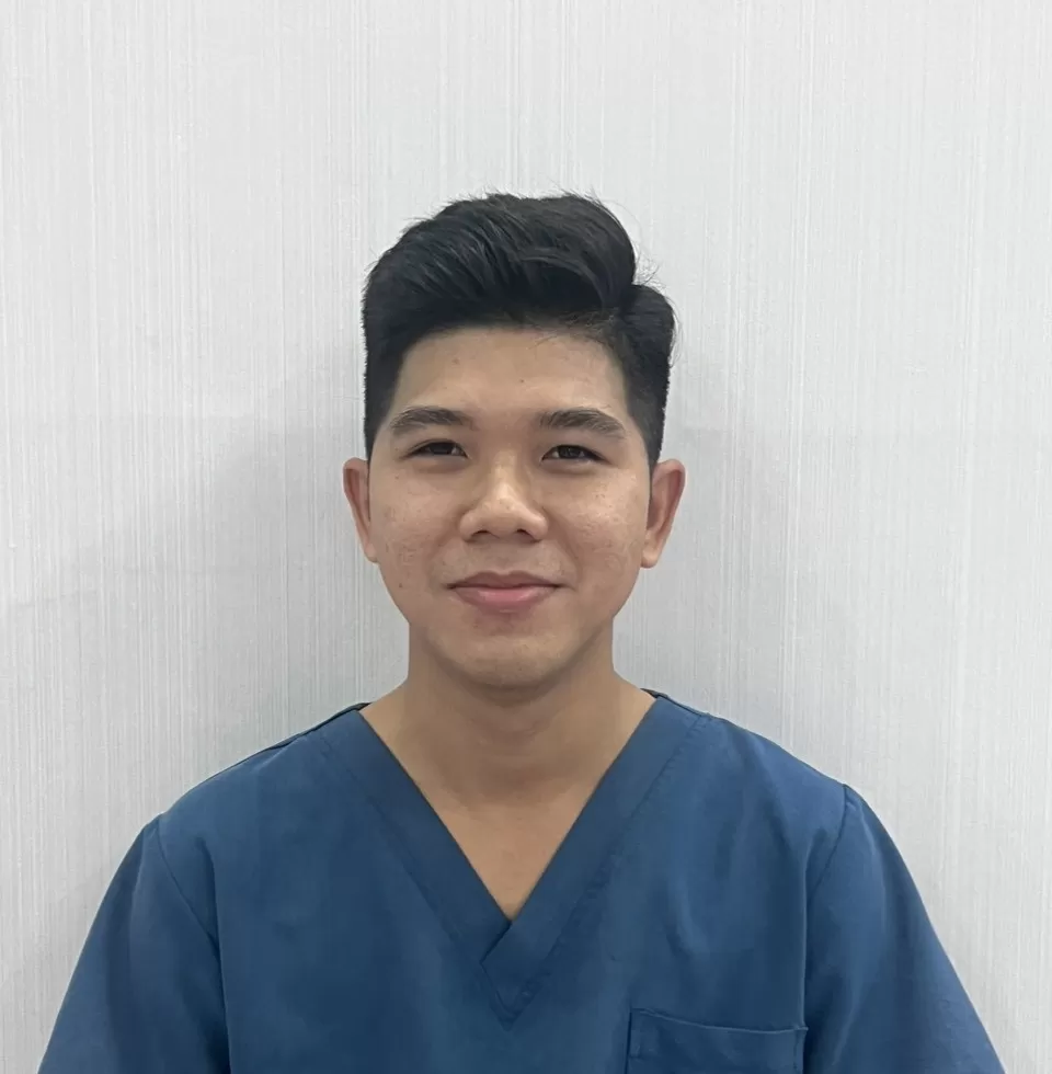 ĐỘI NGŨ BÁC SĨ, NHÂN VIÊN